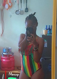 Shish - puta in Nairobi Photo 1 of 4