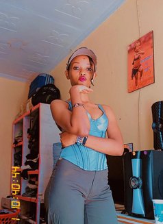 Shish - puta in Nairobi Photo 2 of 4