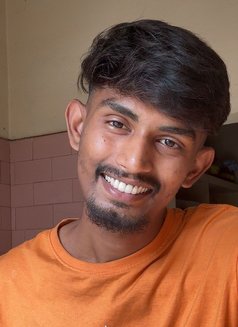 Shiva Shivv - Male escort in Hyderabad Photo 4 of 7