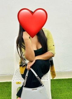 VERONICA OBEROI - escort in Hyderabad Photo 2 of 10