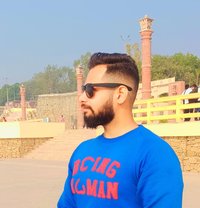 Shivam - Male escort in Indore