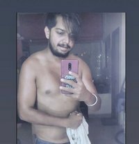 Shivam - Male adult performer in New Delhi