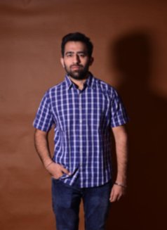 Tushar M - Male escort in New Delhi Photo 4 of 7