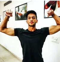 Shivam Pandey - Acompañantes masculino in New Delhi