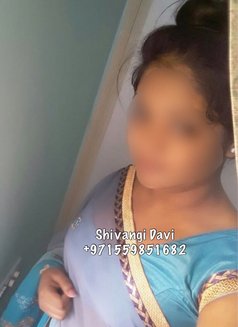 Shivangi Davi South Indian 22 - escort in Dubai Photo 2 of 5