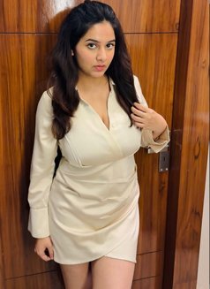 Shivangi - escort in Kolkata Photo 2 of 2