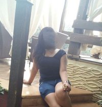 Shivangi - puta in Bangalore