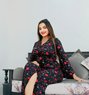 ꧁♧🦋༻ Shivani a Sexy and Beautiful ༻♧☆꧂ - puta in Mumbai Photo 1 of 2