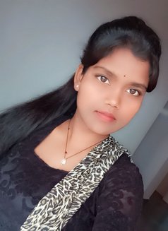 Shivani Cam and Meet - escort in Pune Photo 1 of 1