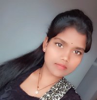 Shivani Cam and Meet - escort in Pune