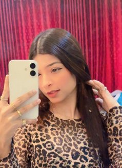 Shivani Cam and Meet - escort in Mumbai Photo 5 of 10