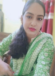 Shivani ( Cam show & Meet ) - escort in Hyderabad Photo 2 of 2