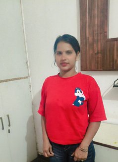 Shivani Cash Pay - puta in Kochi Photo 1 of 3
