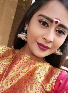 Shivani - escort in Bangalore Photo 1 of 1