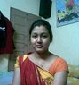 Shivani - puta in Chennai Photo 1 of 1