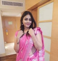 Shivani - escort in Colombo
