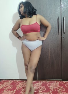 Shivani - escort in Ghaziabad Photo 1 of 8