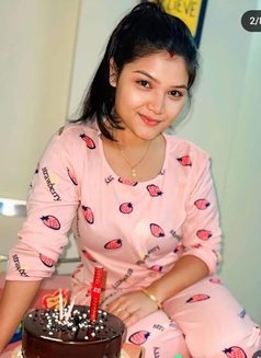 Shivani - escort in Mumbai Photo 1 of 1