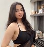 Anushka - escort in Thiruvananthapuram Photo 1 of 2