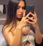 Shivani Escort Service - puta in New Delhi Photo 1 of 1