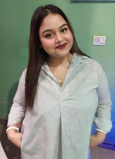 Shivani full service - escort in Jaipur Photo 4 of 10