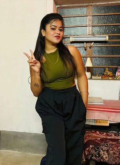 Shivani full service - escort in Jaipur Photo 5 of 10