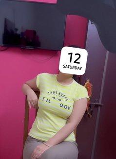 Shivani full service - escort in Jaipur Photo 6 of 10