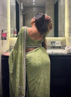 Shivani Gaur Rimming Bdsm Dominant Avai - escort in Stuttgart Photo 4 of 5