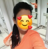 Shivani Genuine Girl Real Meet & Cam - puta in Bangalore