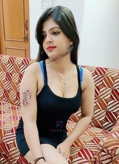 Shivani Independence - escort in New Delhi Photo 2 of 3