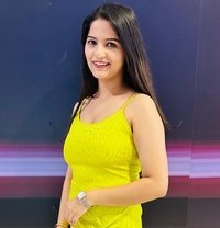 Shivani⚜️(independent)cam@⚜️escort, Esco - puta in Rajkot