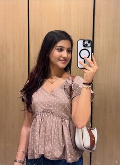 Shivani - escort in Ahmedabad Photo 1 of 3