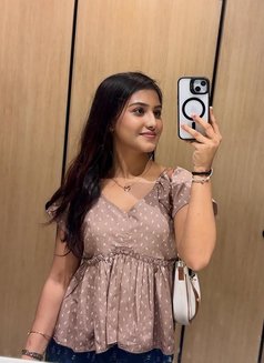 Shivani - escort in Ahmedabad Photo 3 of 3