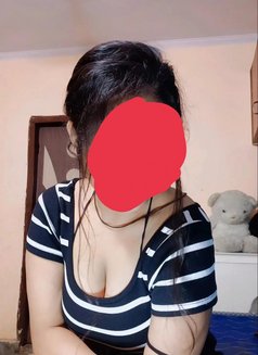 Shivani - puta in Candolim, Goa Photo 3 of 5