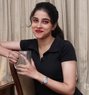 Shivani - puta in Chennai Photo 1 of 1