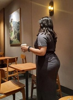 Shivani - escort in Ghaziabad Photo 8 of 8