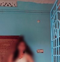 Shivani - puta in Hyderabad