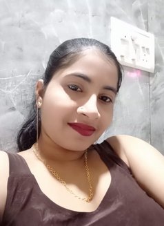 Shivani - escort in Mumbai Photo 1 of 1