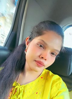 Shivani - escort in Mumbai Photo 2 of 2