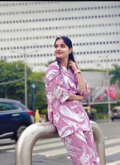 Shivani - escort in Nagpur Photo 2 of 3
