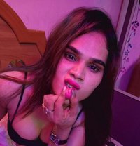 Shivani - Transsexual escort in Chennai