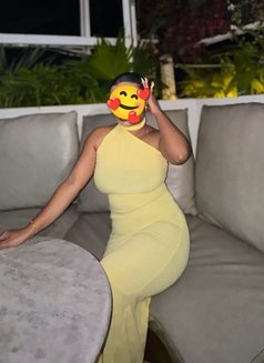 Shivani HAND CASH service - escort in Kathmandu Photo 1 of 2