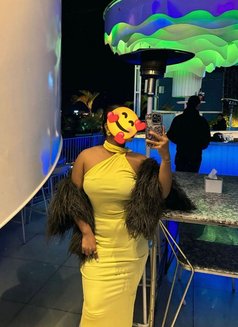 Shivani HAND CASH service - escort in Kathmandu Photo 2 of 2