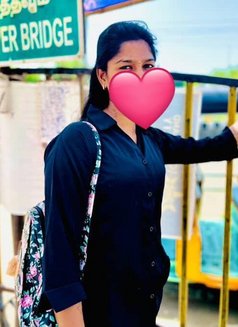 Shivanya - escort in Chennai Photo 5 of 12