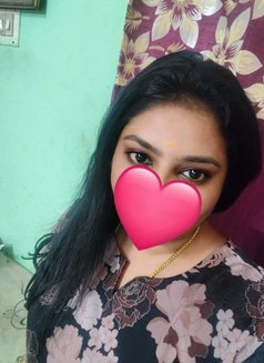 Shivanya - escort in Chennai Photo 12 of 12