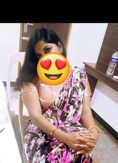 Shivanya - escort in Chennai Photo 2 of 4