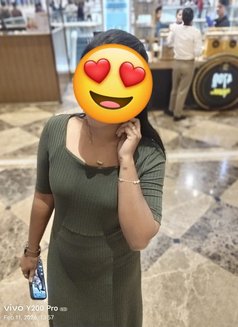 Shivanya - escort in Chennai Photo 7 of 7