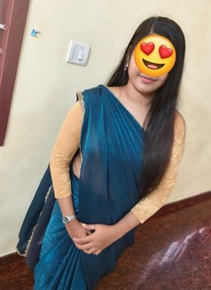 Shivanya - Acompañantes masculino in Pondicherry Photo 1 of 6