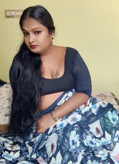 Shivanya Pussy Transgender - Transsexual escort in Bangalore Photo 3 of 9
