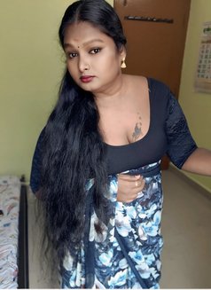 Shivanya Pussy Transgender - Transsexual escort in Bangalore Photo 7 of 9